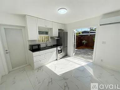 2308 NW 3rd Avenue Wilton Manors FL 33311