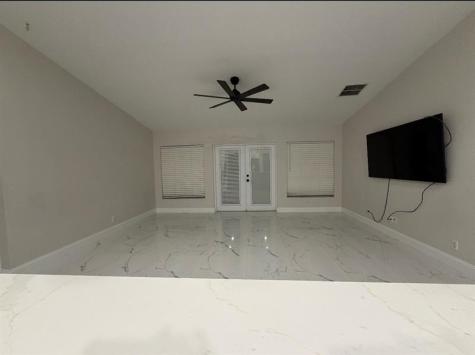 4255 SW Daemon Street Port St Lucie FL 34953