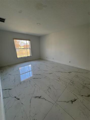 4255 SW Daemon Street Port St Lucie FL 34953