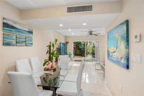 811 W Oakland Park Boulevard Oakland Park FL 33311