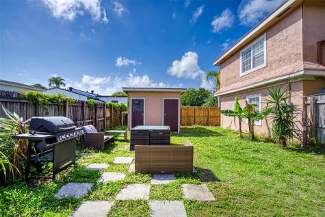 2508 Arthur Street Hollywood FL 33020