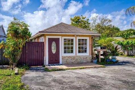 2508 Arthur Street Hollywood FL 33020