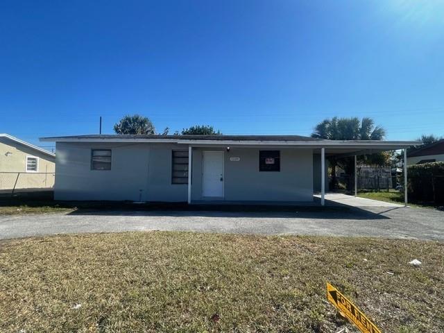 1129 W 23rd Street Riviera Beach FL 33404