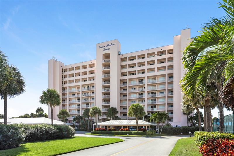 5167 N Highway A1a Hutchinson Island FL 34949