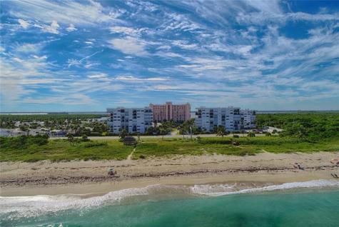 5167 N Highway A1a Hutchinson Island FL 34949