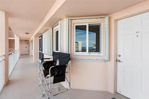 5167 N Highway A1a Hutchinson Island FL 34949
