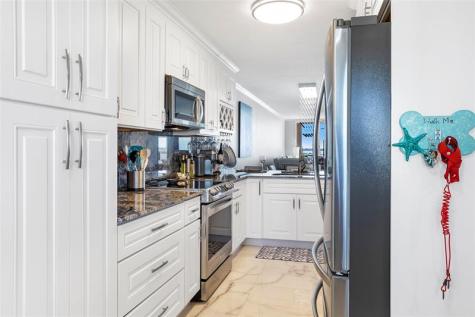 5167 N Highway A1a Hutchinson Island FL 34949