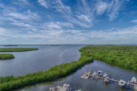 5167 N Highway A1a Hutchinson Island FL 34949