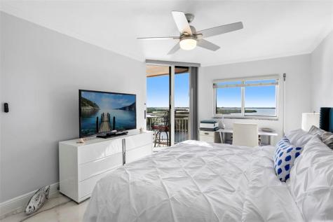 5167 N Highway A1a Hutchinson Island FL 34949