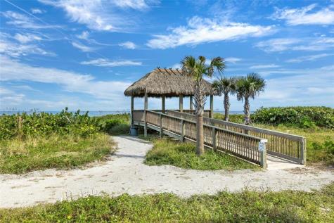 5167 N Highway A1a Hutchinson Island FL 34949
