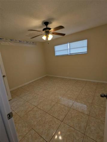 9800 Hollybrook Lake Drive Pembroke Pines FL 33025