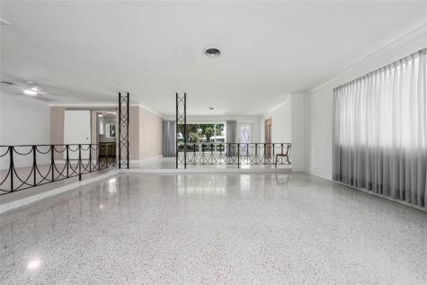 3140 Calle Largo Drive Hollywood FL 33021