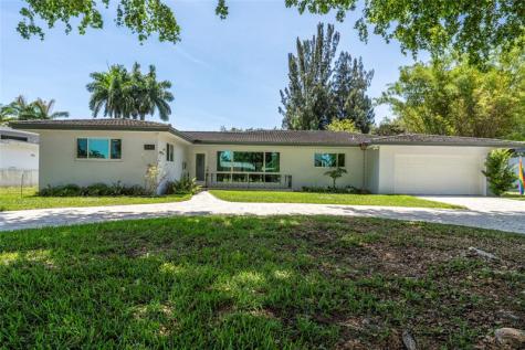 3140 Calle Largo Drive Hollywood FL 33021