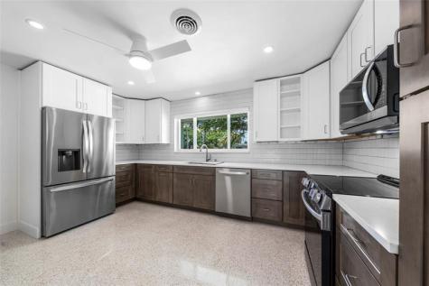 3140 Calle Largo Drive Hollywood FL 33021