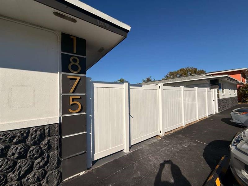 1875 40TH Avenue Vero Beach FL 32960