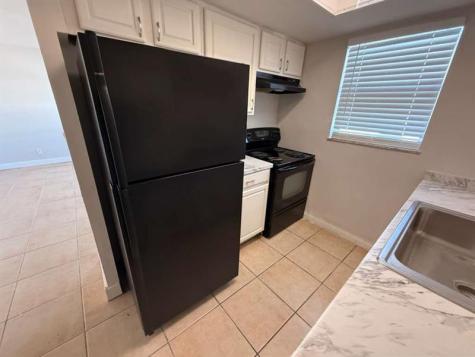 1875 40TH Avenue Vero Beach FL 32960