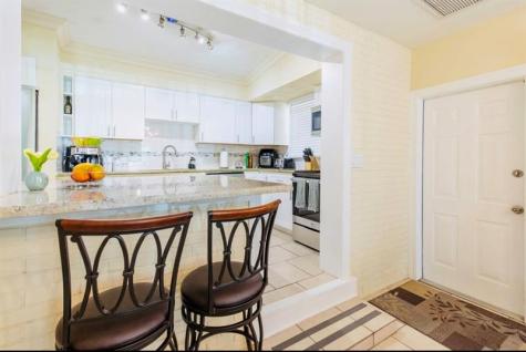 279 Hach Lane (5/3) West Palm Beach FL 33415