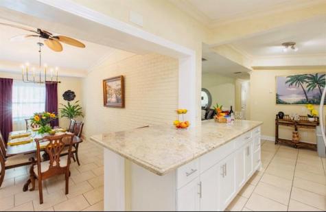279 Hach Lane (5/3) West Palm Beach FL 33415