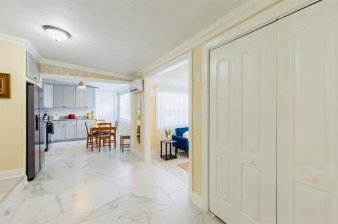 279 Hach Lane (5/3) West Palm Beach FL 33415