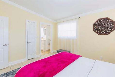 279 Hach Lane (5/3) West Palm Beach FL 33415
