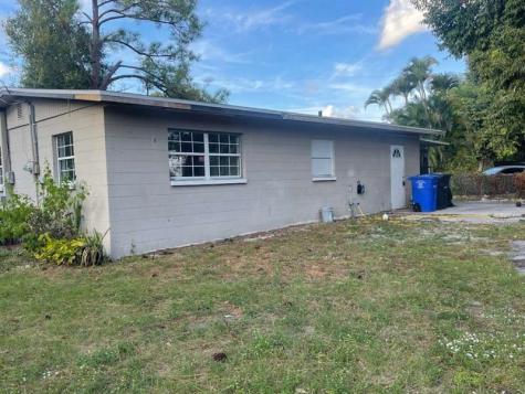 216 Maria Street Fort Myers FL 33916