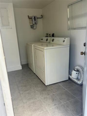 3120 SW 12th Place Fort Lauderdale FL 33312