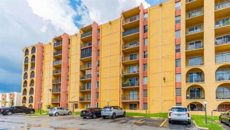 4801 NW 7th Street Miami FL 33126