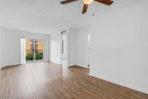 4801 NW 7th Street Miami FL 33126