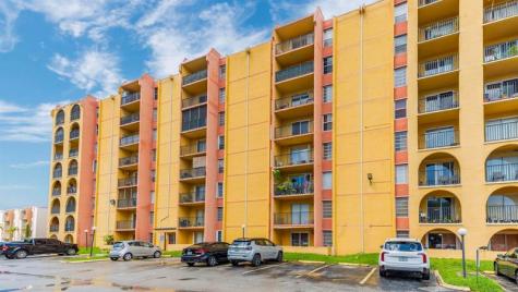 4801 NW 7th Street Miami FL 33126