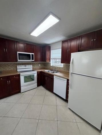507 S F Street Lake Worth Beach FL 33460