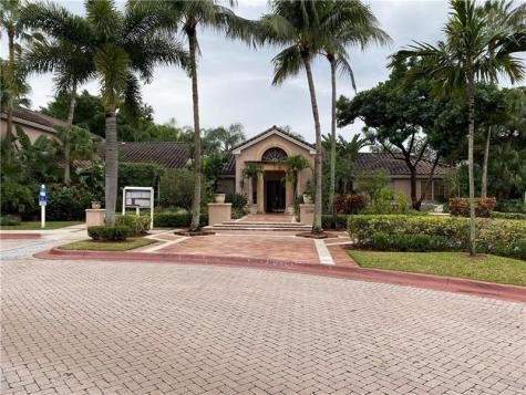 12112 Saint Andrews Place Miramar FL 33025
