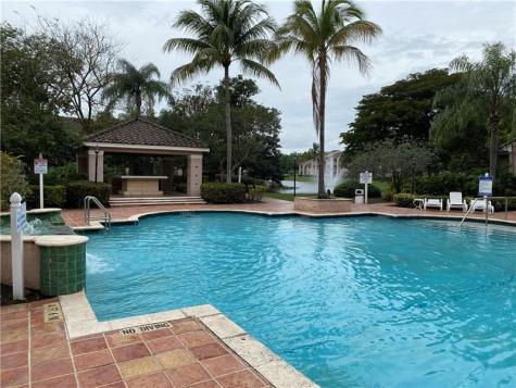 12112 Saint Andrews Place Miramar FL 33025