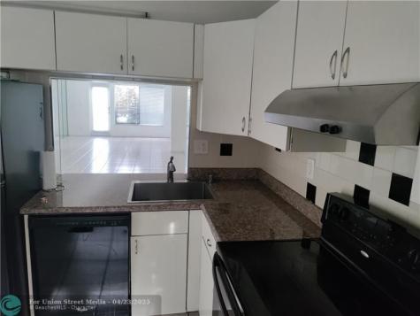 3050 NW 42nd Avenue Coconut Creek FL 33066