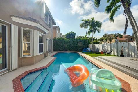 9581 NW 9th Court Plantation FL 33324