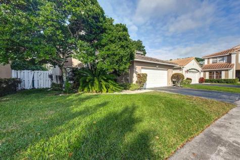 9581 NW 9th Court Plantation FL 33324