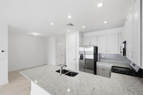 13528 SW Starkissed Lane Port St Lucie FL 34987
