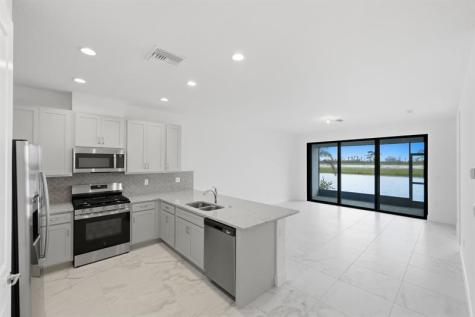 13528 SW Starkissed Lane Port St Lucie FL 34987