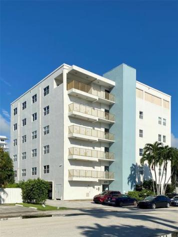 619 Orton Avenue Fort Lauderdale FL 33304