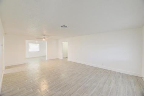 1530 NW 87th Lane Plantation FL 33322