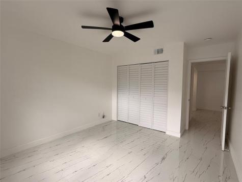 560 S Park Hollywood FL 33021
