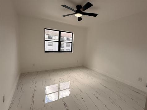 560 S Park Hollywood FL 33021