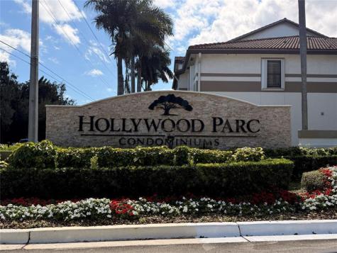 560 S Park Hollywood FL 33021
