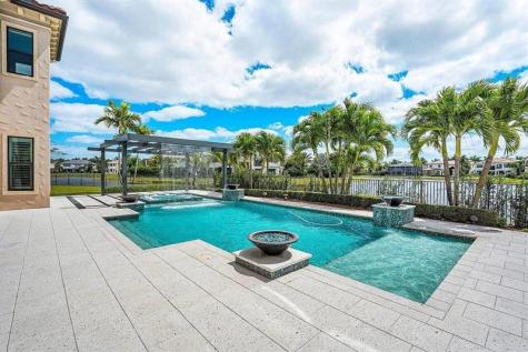 17511 Cadena Drive Boca Raton FL 33496