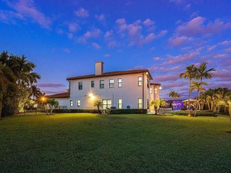 17511 Cadena Drive Boca Raton FL 33496