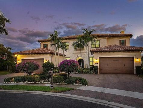 17511 Cadena Drive Boca Raton FL 33496