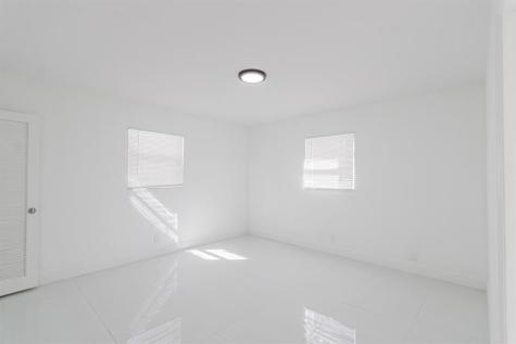 2810 NE 60th Street Fort Lauderdale FL 33308