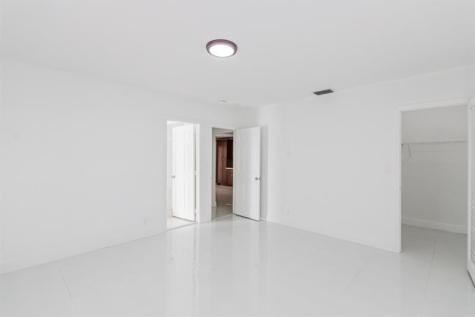 2810 NE 60th Street Fort Lauderdale FL 33308
