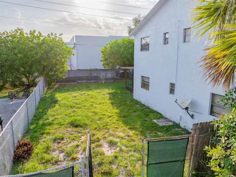 8507 Sunset Drive Drive Palm Beach Gardens FL 33410