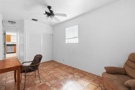 218 SE 3rd Terrace Dania Beach FL 33004