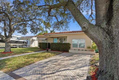 218 SE 3rd Terrace Dania Beach FL 33004